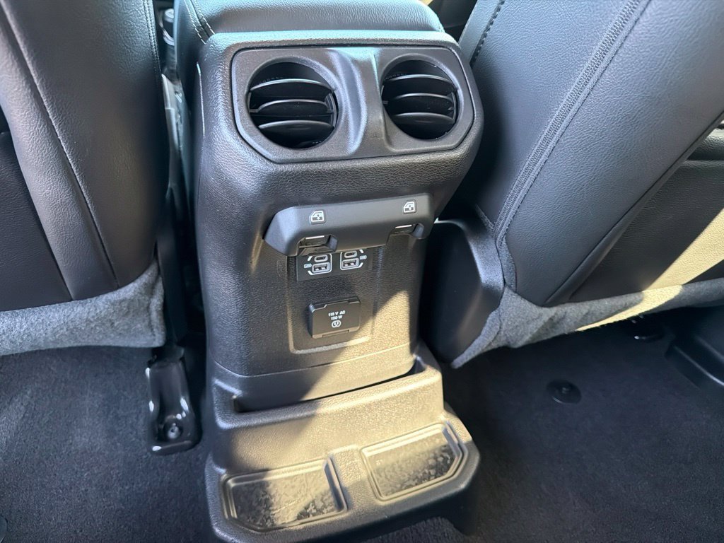 2021 Jeep Wrangler Unlimited Sahara - Photo 34