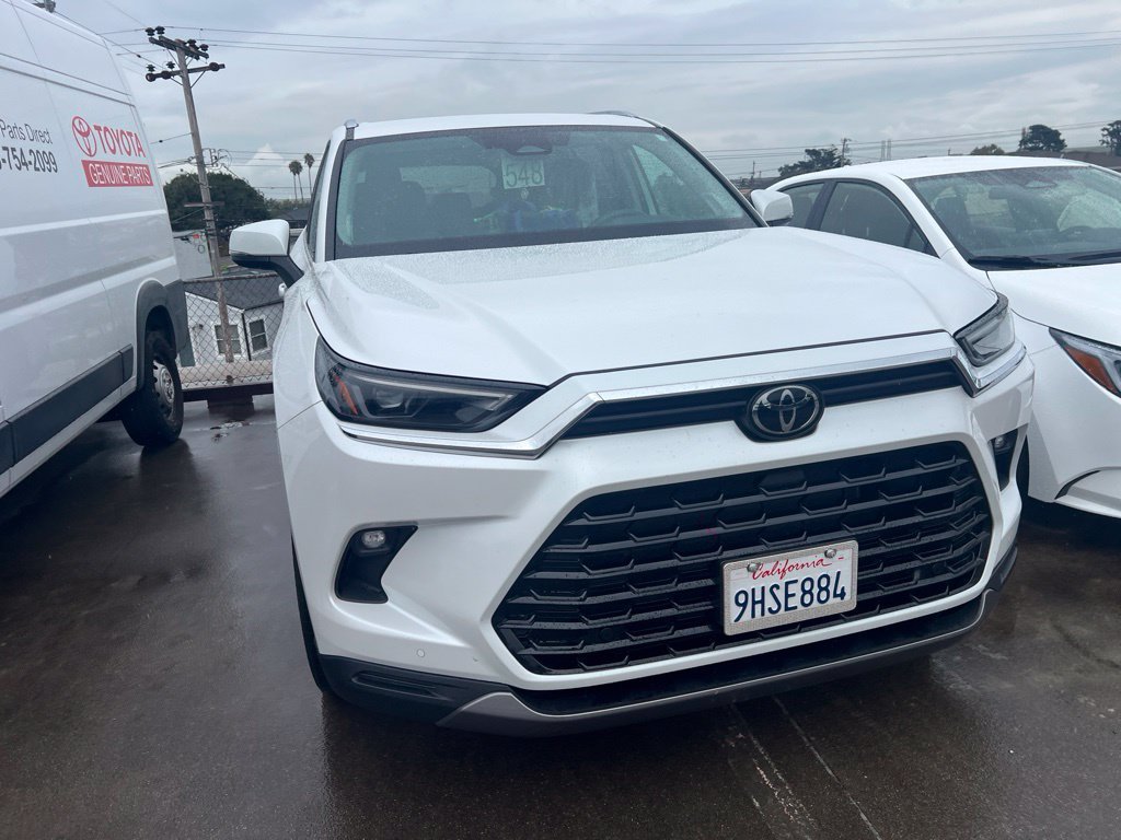 Used 2024 Off-white Toyota Limited image 16
