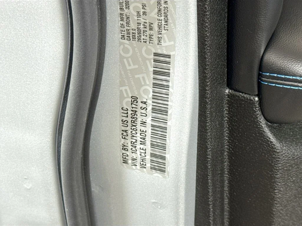 Used 2024 Silver Jeep Trailhawk 4xe image 51