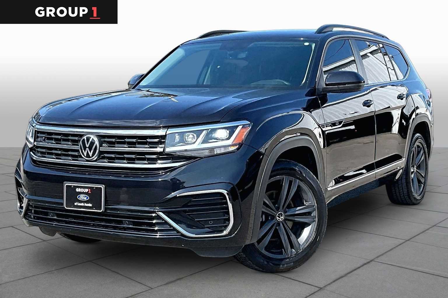 Certified Pre-Owned 2021 Volkswagen Atlas 3.6L V6 SE W/Technology R-Line