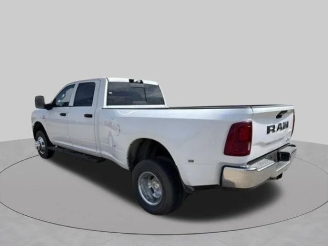 New 2026 Bright White Clear-Coat Exterior Paint RAM Tradesman image 6