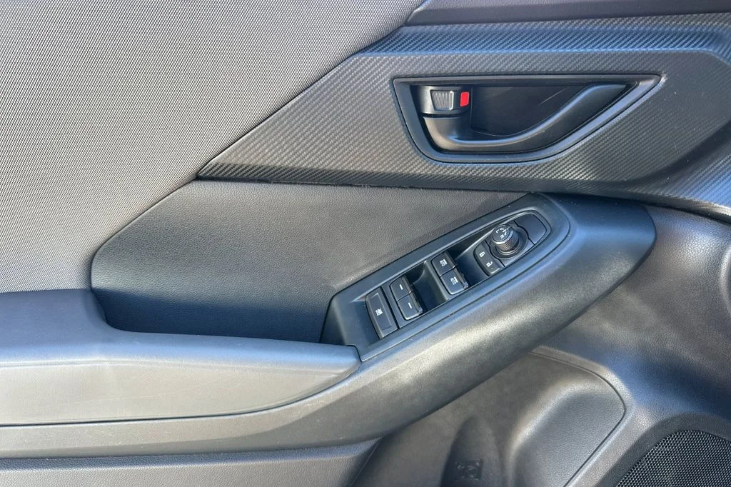 Used 2024 Black Subaru Base image 11