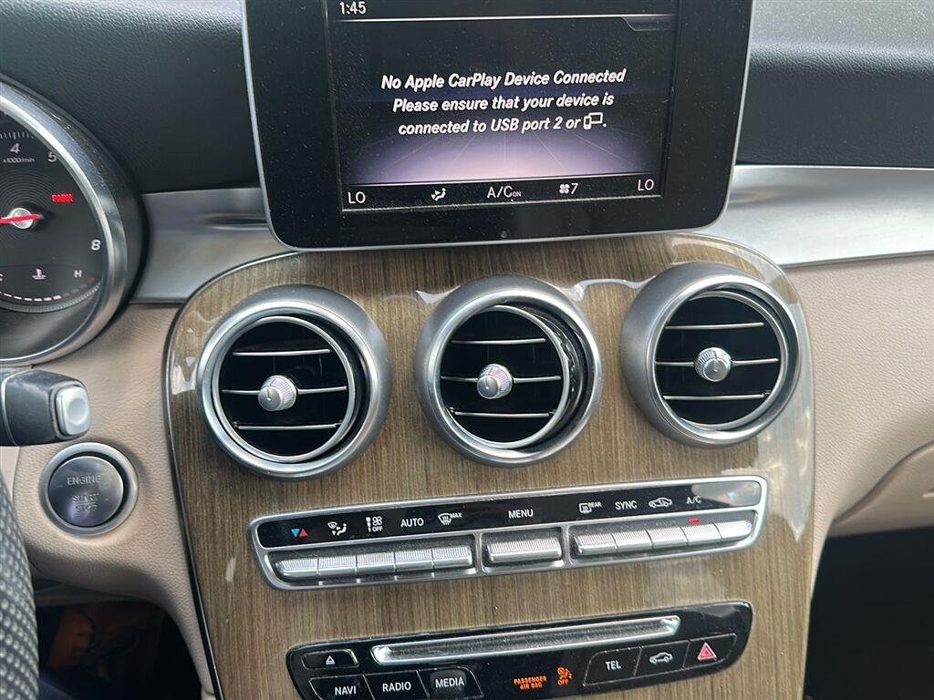 Used 2019 Mojave Silver Metallic Mercedes-Benz GLC 300 image 4