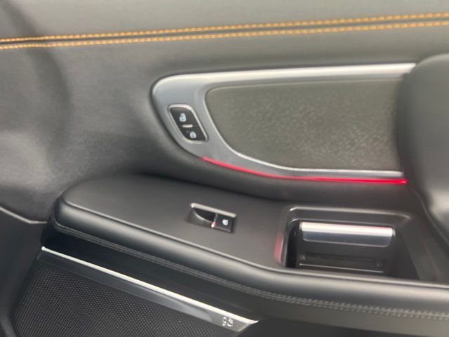 Used 2025 Gray Ford Tremor image 27