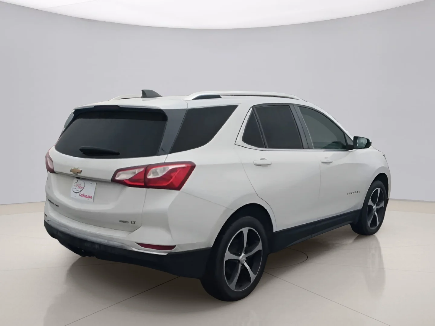 Used 2020 White Chevrolet LT image 8