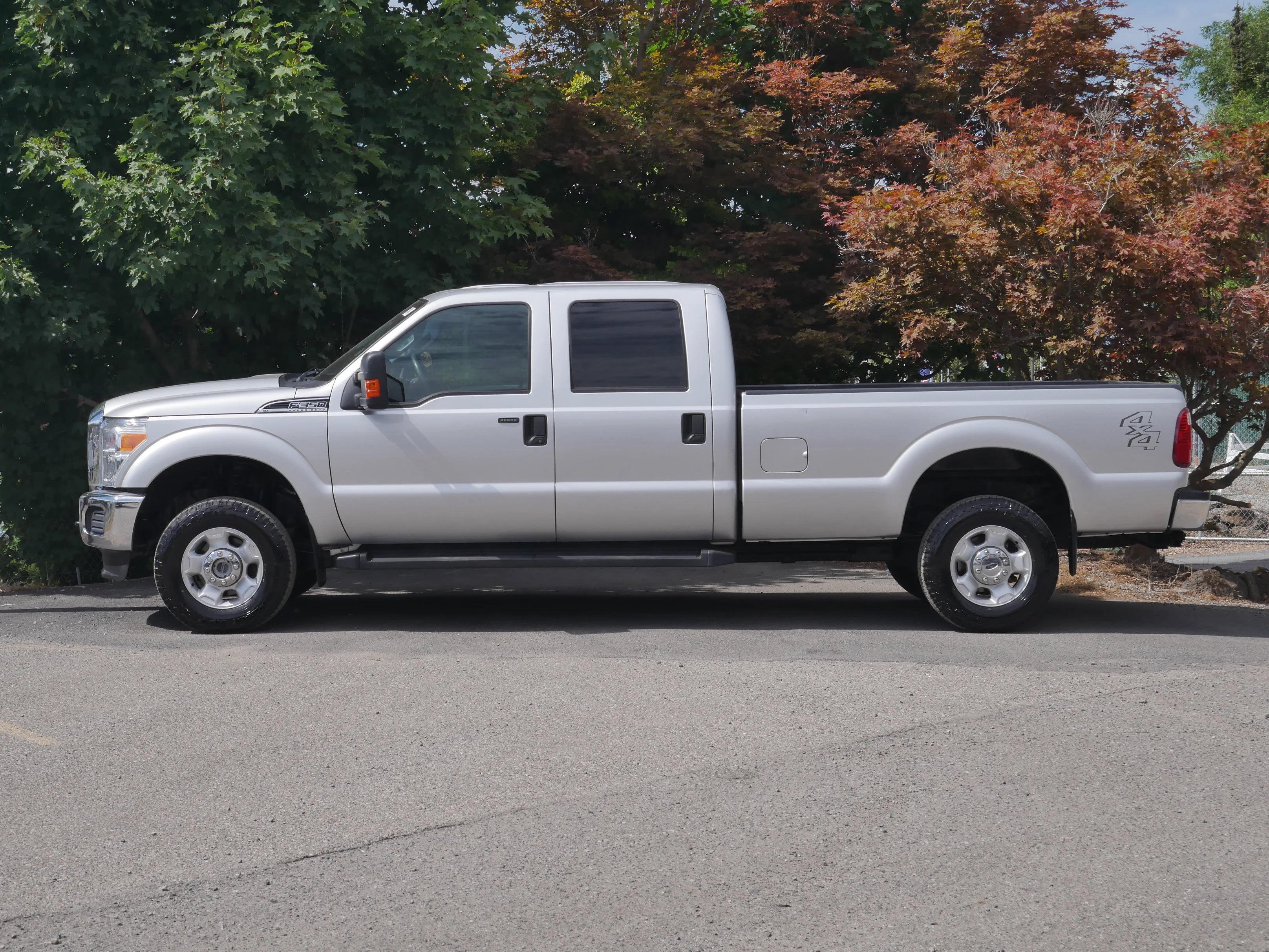 Used 2012 Ingot Silver Metallic Ford XLT image 12