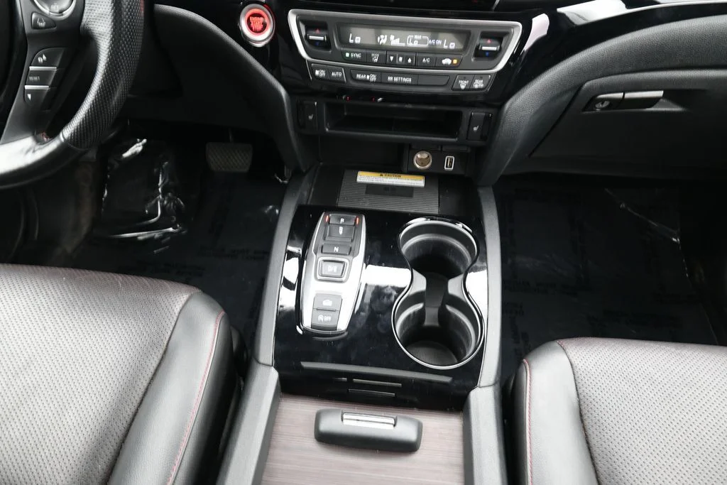 Used 2023 Platinum White Pearl Honda Black Edition image 18