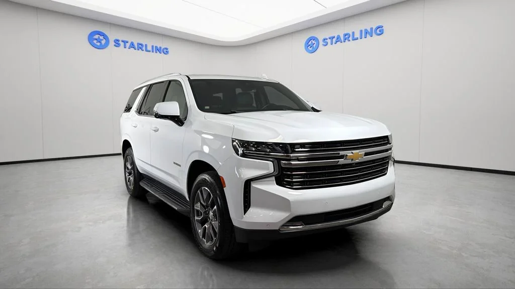 Used 2023 Summit White Chevrolet LT image 14