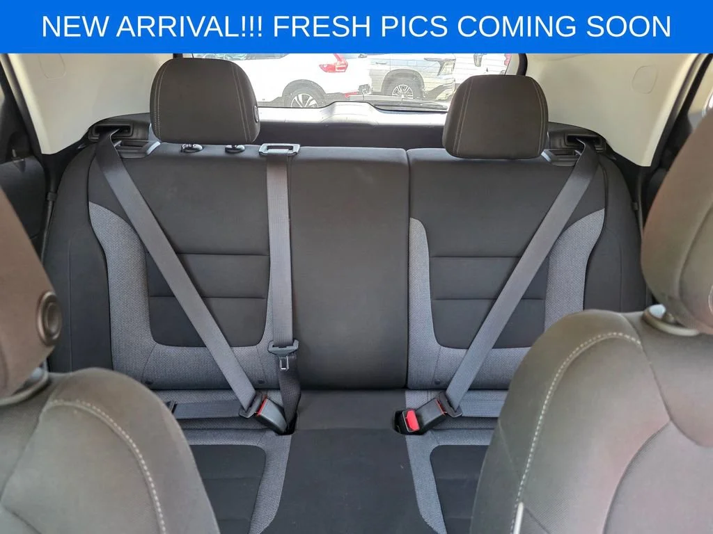 Used 2025 Mosaic Black Metallic Chevrolet LT image 13