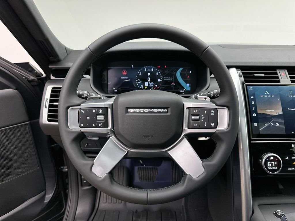 New 2026 Eiger Grey Land Rover S image 15