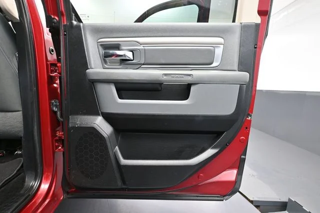 Used 2014 Red Ram Big Horn image 38
