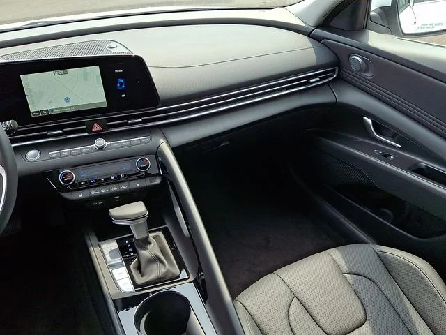 New 2026 White Hyundai Limited image 11