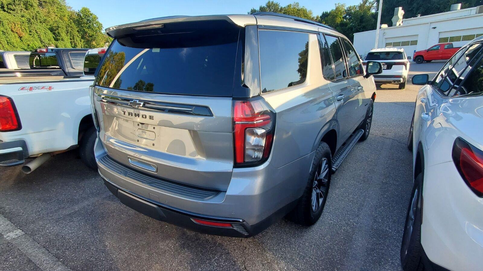 Used 2023 STERLING GRAY METALLIC Chevrolet Z71 image 10