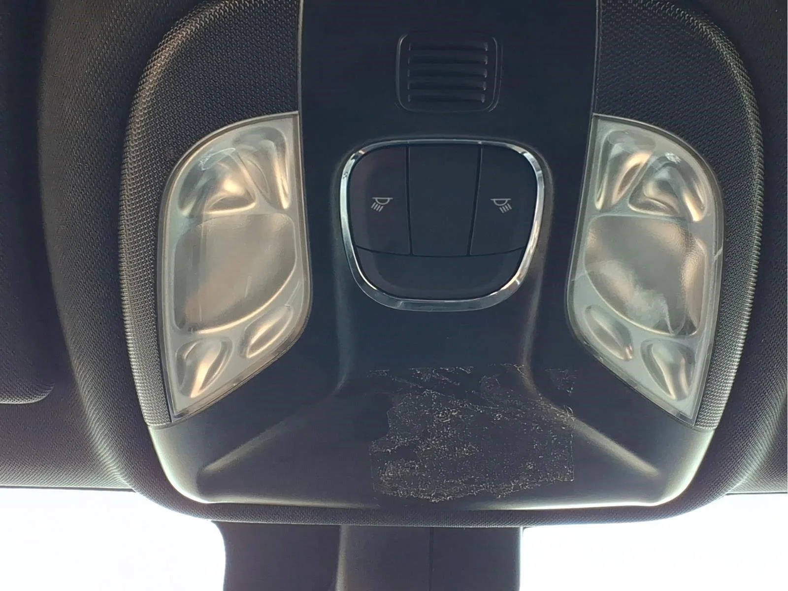 Used 2023 Redline Pearlcoat Jeep Sport image 14