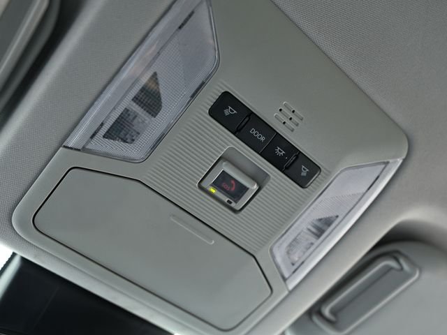 Used 2025 Silver Sky Metallic Toyota XLE image 40