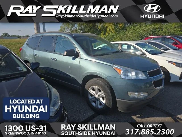 Used 2009 Green Chevrolet LS image 1