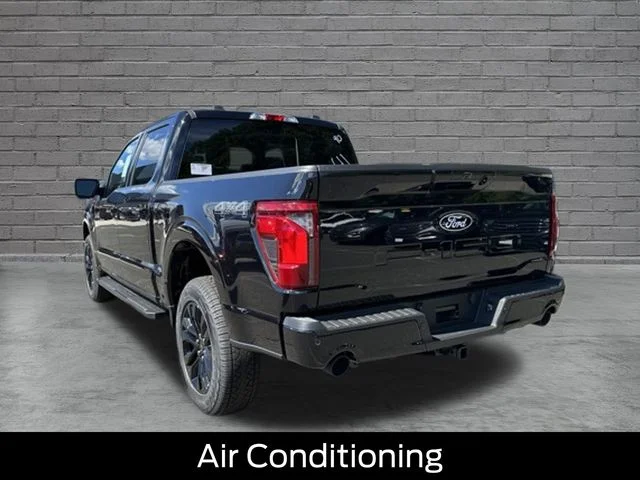 New 2026 Agate Black Metallic Ford XLT image 6