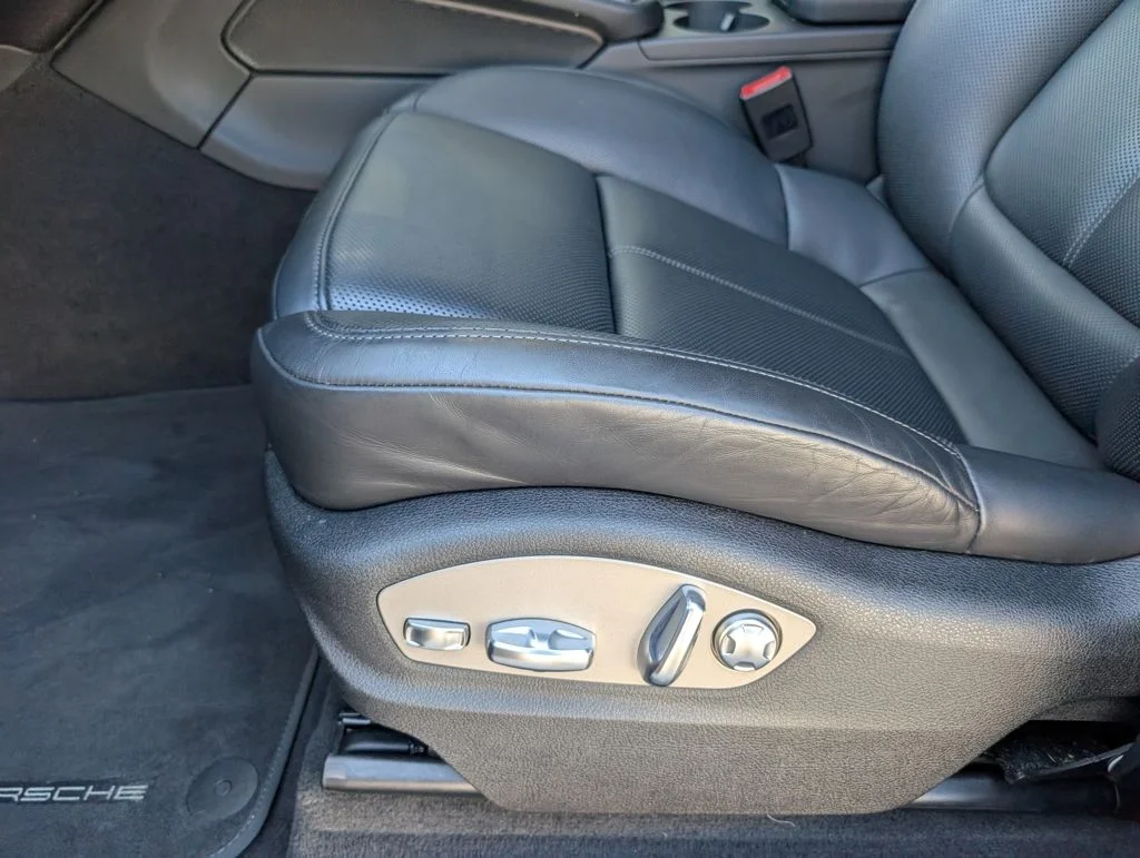 Used 2025 Black Porsche  image 26