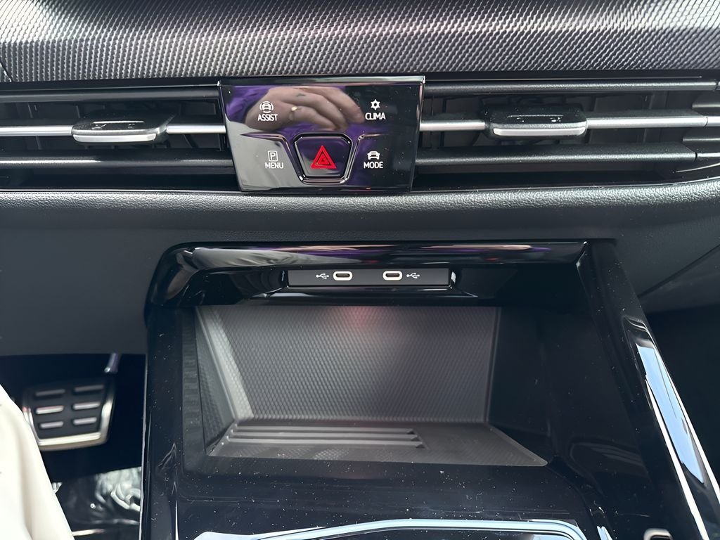 New 2026 Mythos Black Metallic Volkswagen 2.0T SE image 22