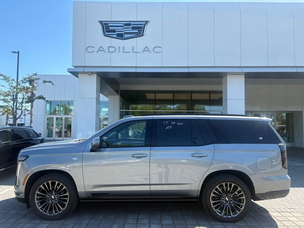 2025 Cadillac Escalade 4WD Sport Platinum's photo