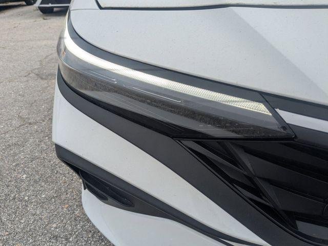 New 2026 White Hyundai SEL Sport image 9