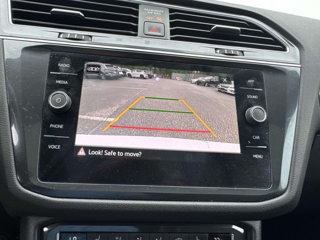 2021 Volkswagen Tiguan SE R-LINE BLACK - Photo 26