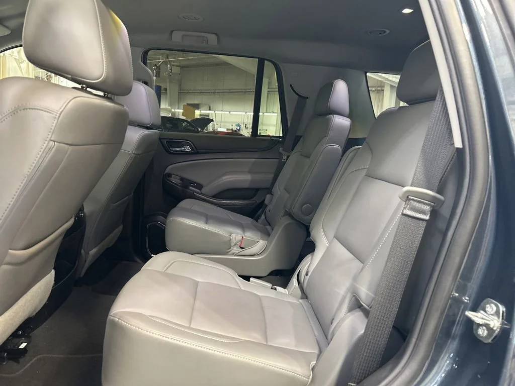 Used 2019 SHADOW GRAY METALLIC Chevrolet LT image 27