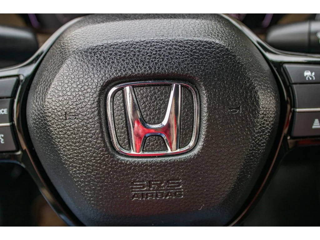 Used 2024 Lunar Silver Metallic Honda Sport image 36