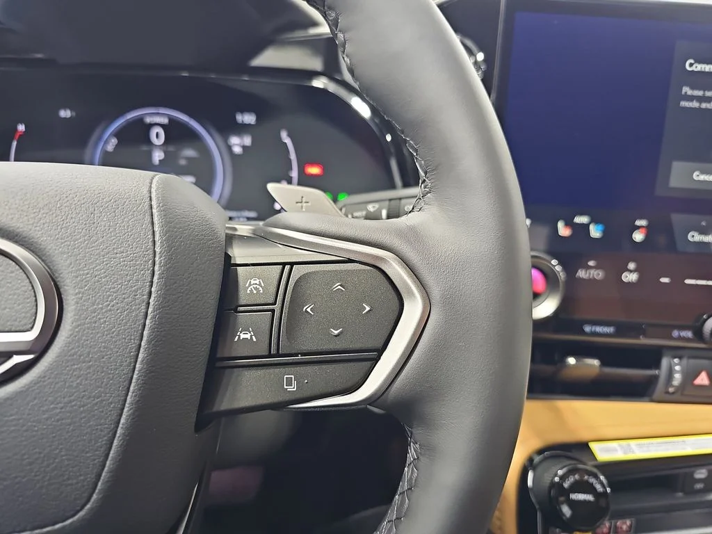 New 2026 Ultra White Lexus 350h Premium image 16