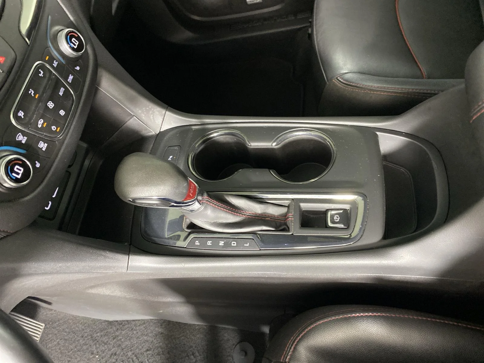 Used 2024 Mosaic Black Metallic Chevrolet RS image 24