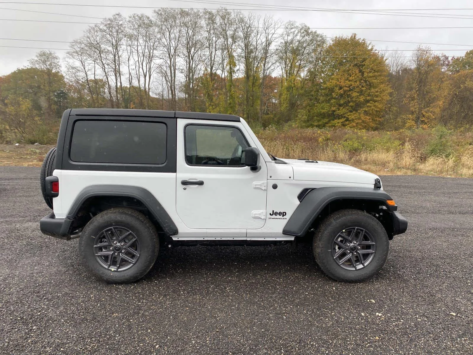 New 2026 Bright White Clear-Coat Exterior Paint Jeep Sport S image 2