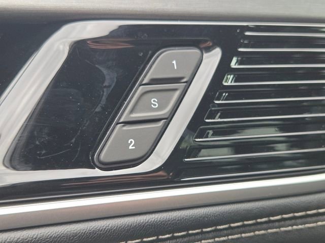 New 2026 High Gloss Black Exterior Paint Jeep Limited Altitude image 24
