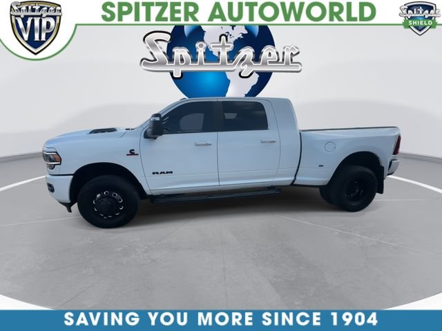 Used 2023 White Ram Laramie image 4