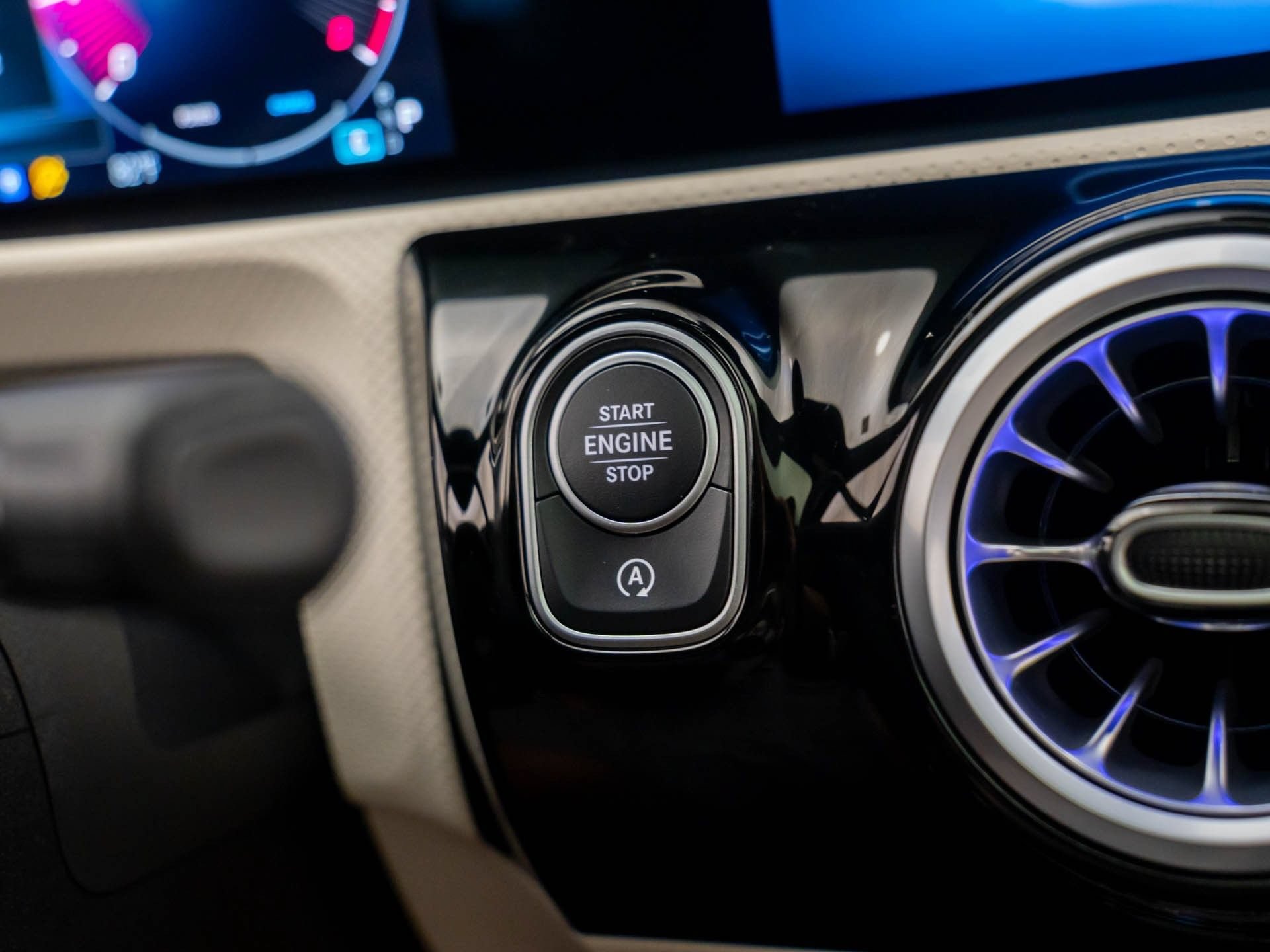 2026 Mercedes-Benz CLA CLA 250 - Photo 64