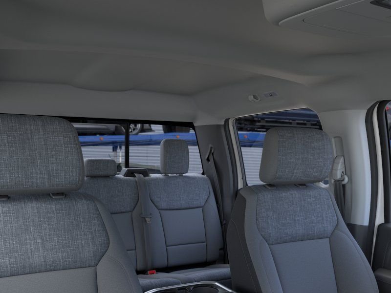 New 2026 Oxford White Ford XLT image 22