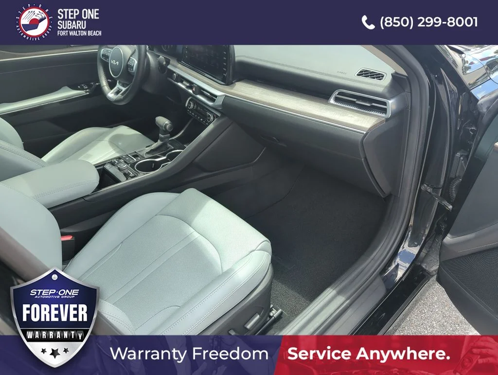 Used 2024 Black Kia EX image 36