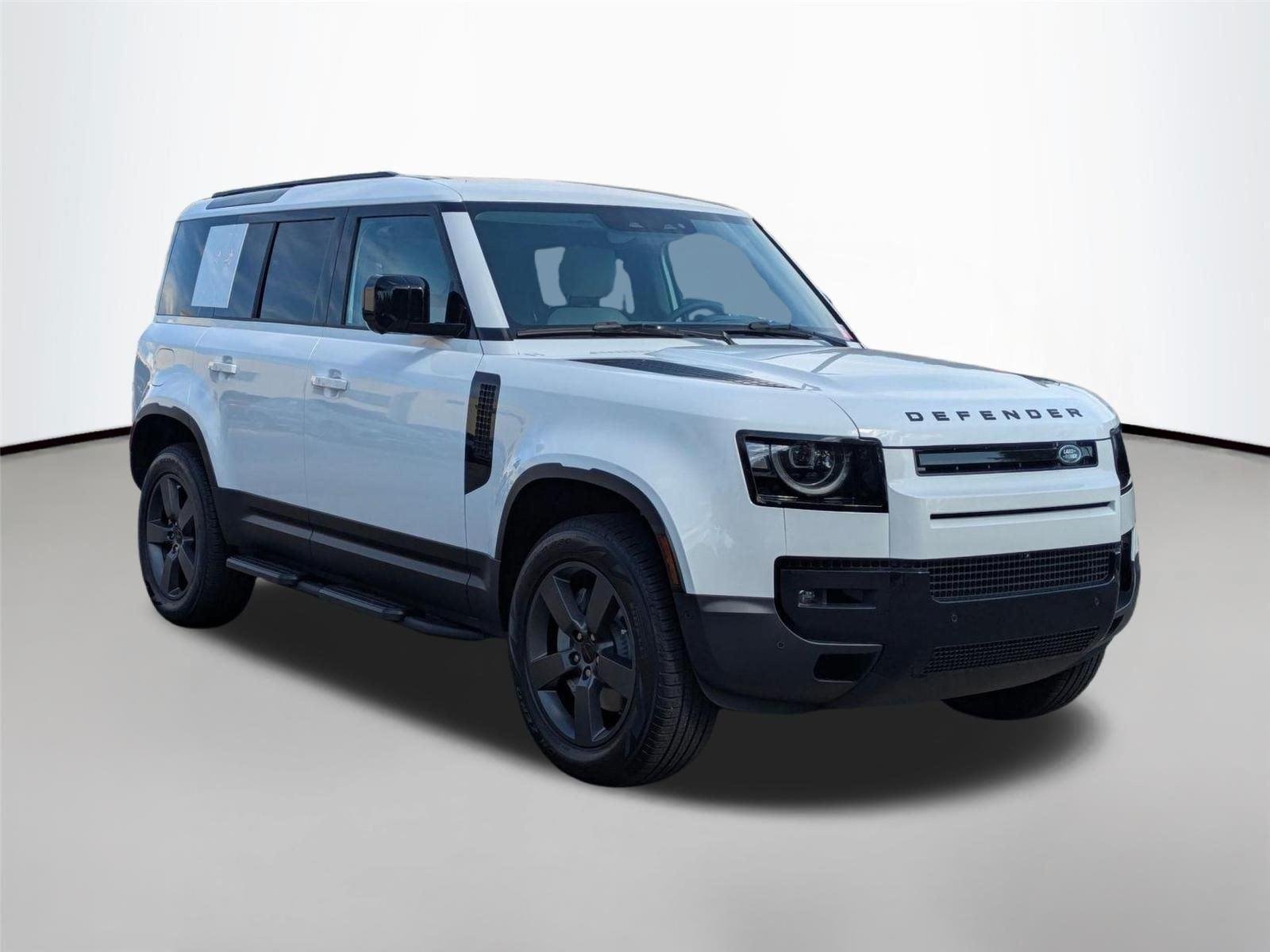 New 2026 Fuji White Land Rover S image 3