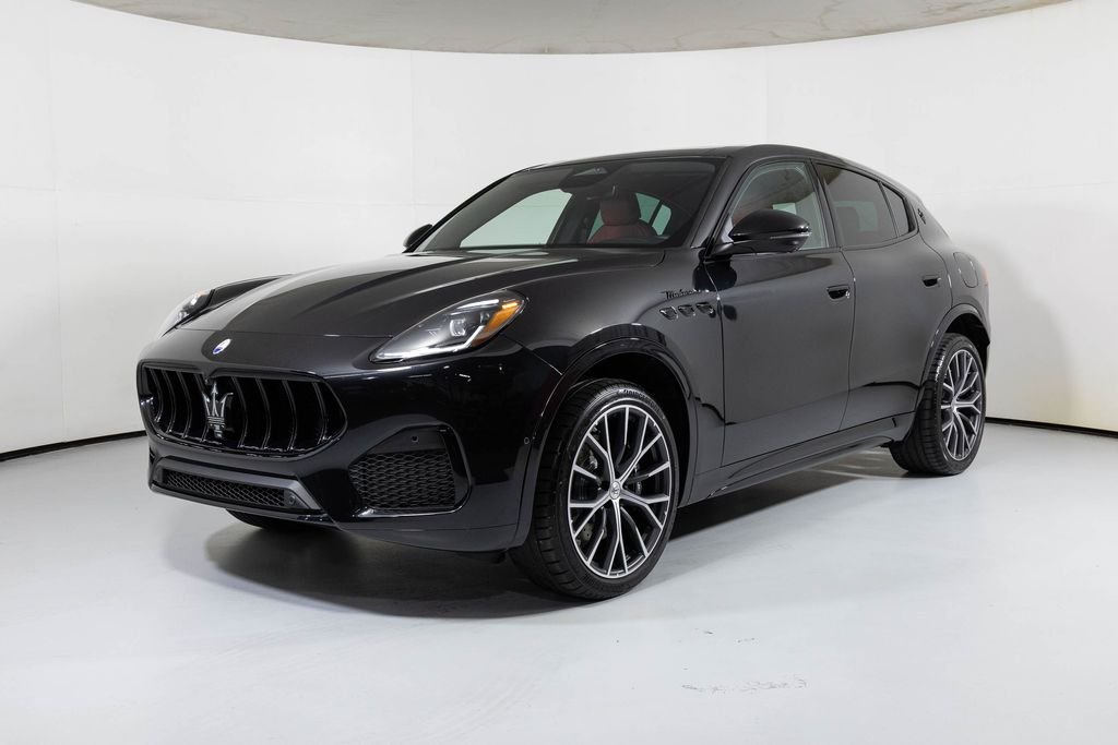 2026 Maserati Grecale Modena V6 - Photo 11
