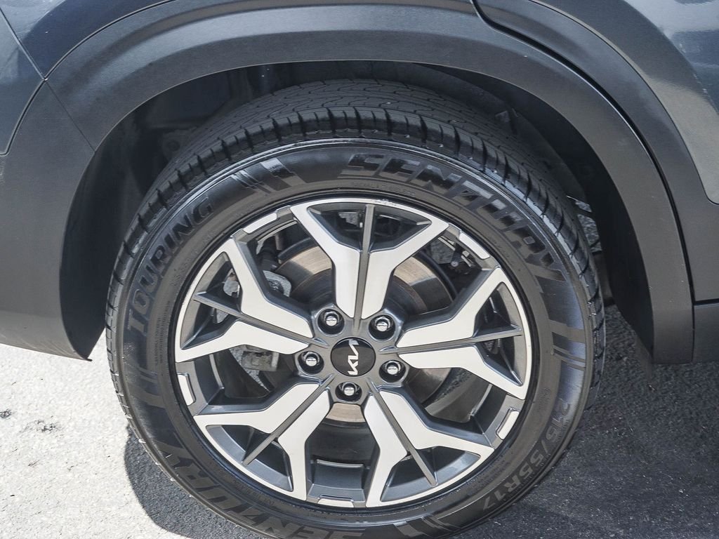 Used 2023 Gray Kia EX image 9