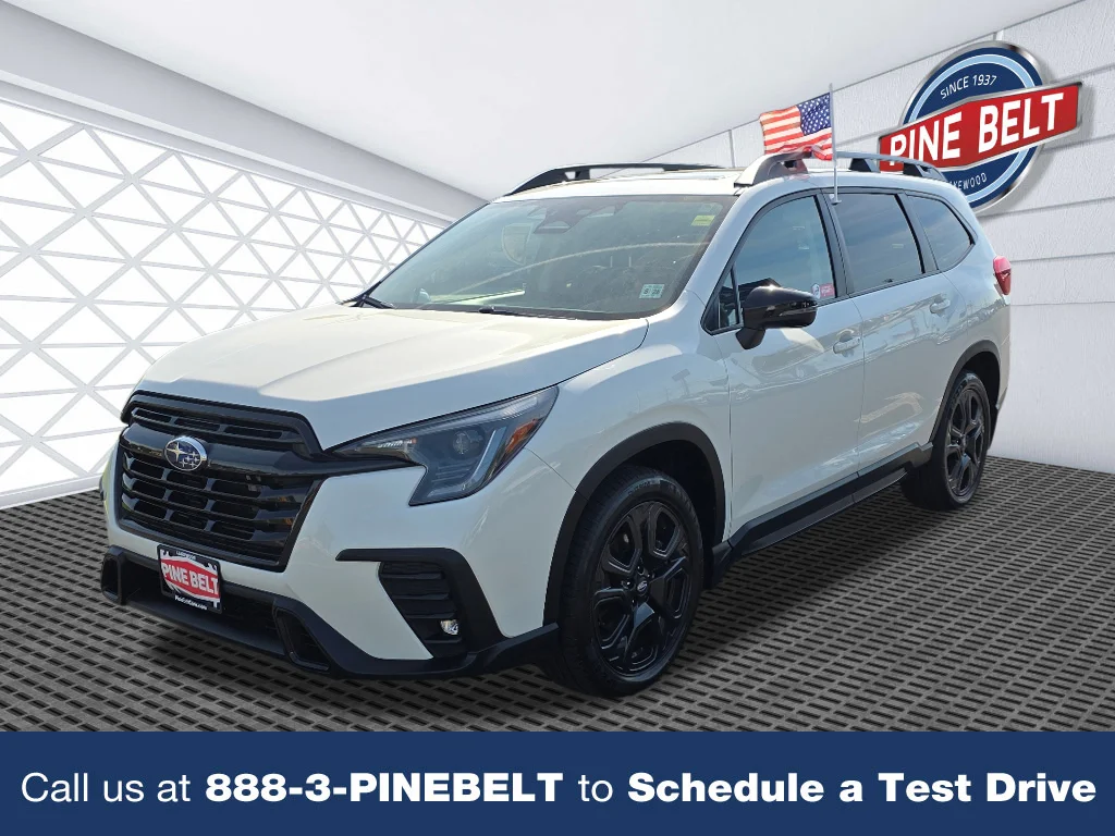 Used 2023 Crystal White Pearl Subaru Onyx Edition image 1