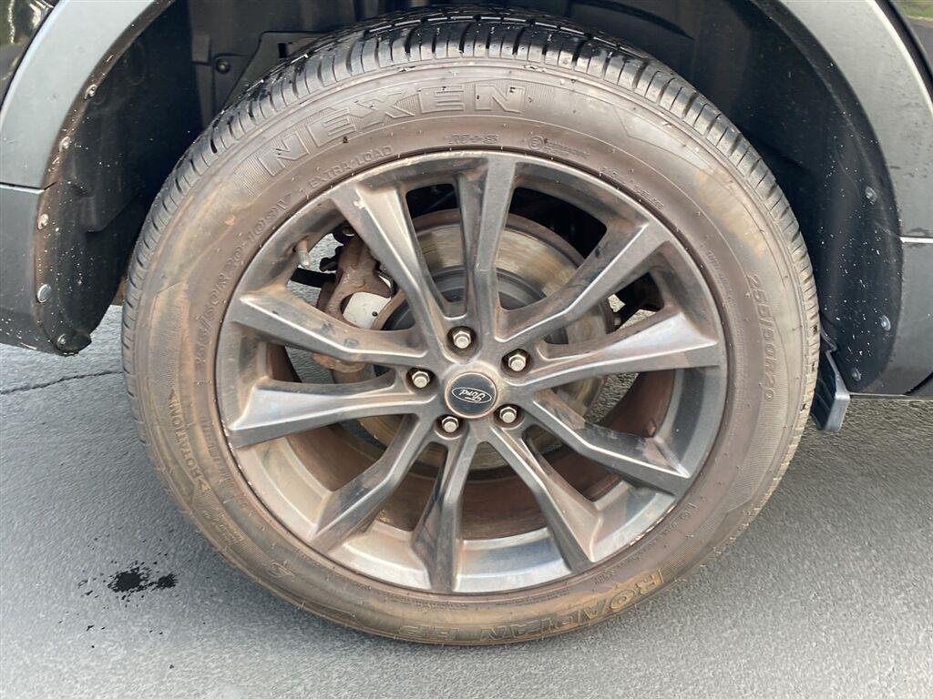 Used 2019 Agate Black Ford XLT image 13