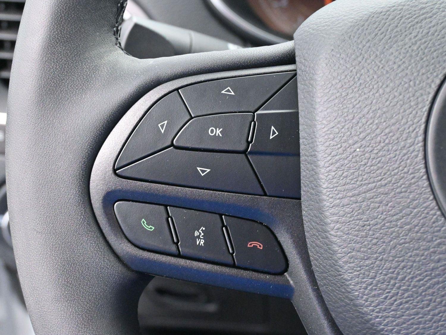Used 2022 White Jeep Trailhawk image 17