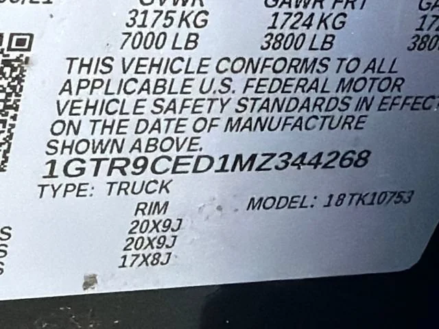 Used 2021 ONYX BLACK GMC Elevation image 31