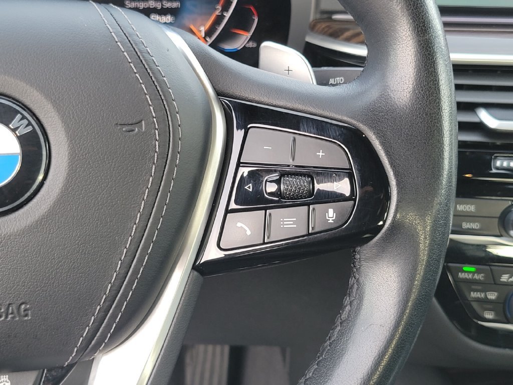Used 2023 Black BMW 530i xDrive image 36