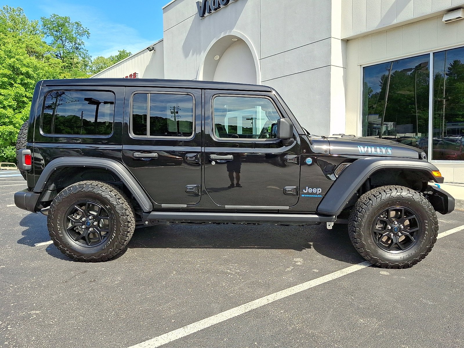 Used 2024 Black Clearcoat Jeep Willys image 7
