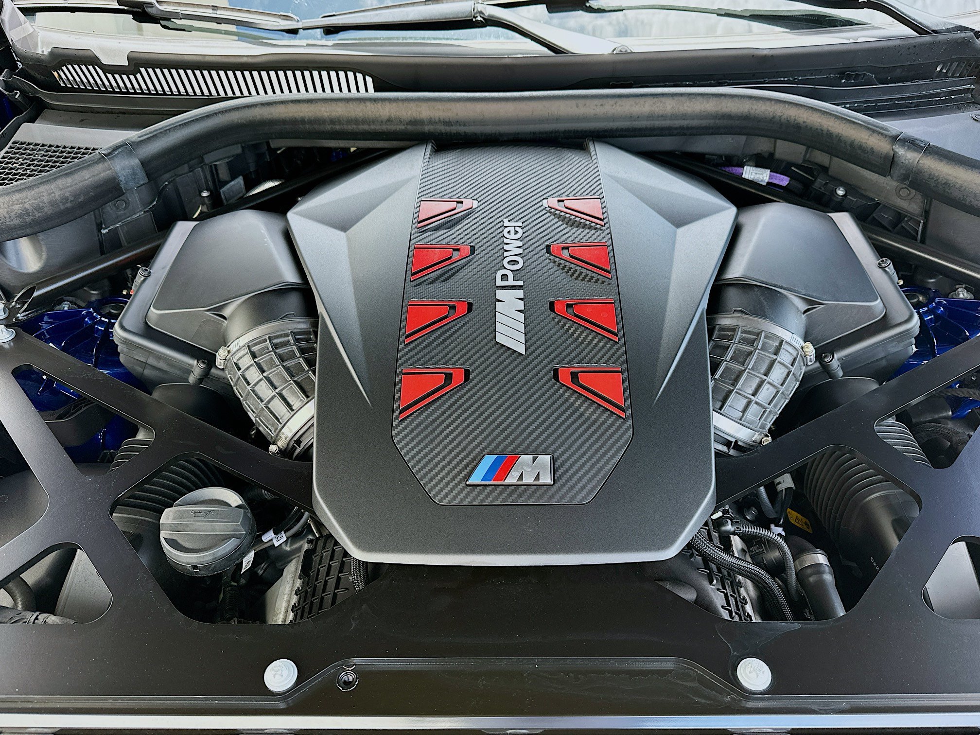 Used 2024 Marina Bay Blue Metallic BMW Competition image 31