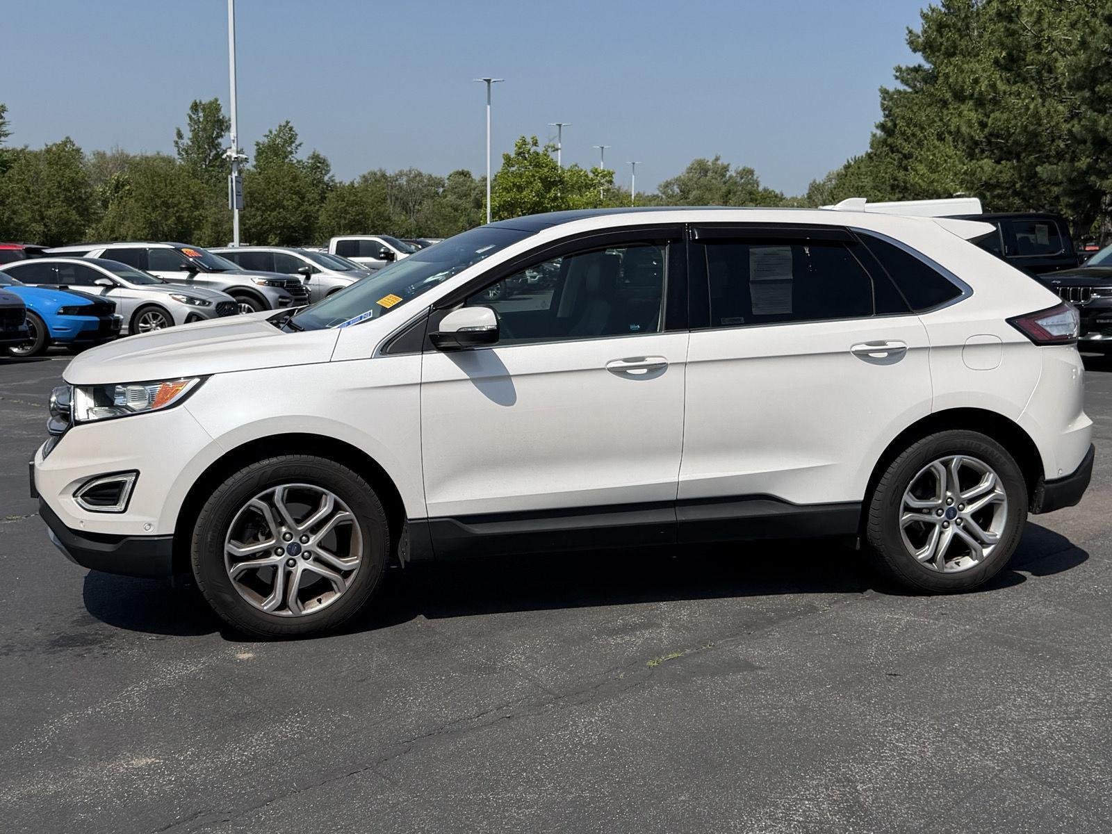 Used 2016 White Platinum Metallic Tri-Coat Ford Titanium image 4