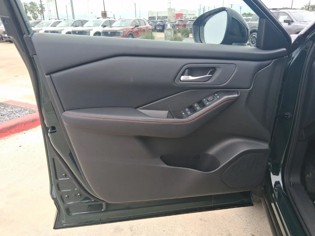 New 2026 Obsidian Green Pearl Nissan Rock Creek® image 23
