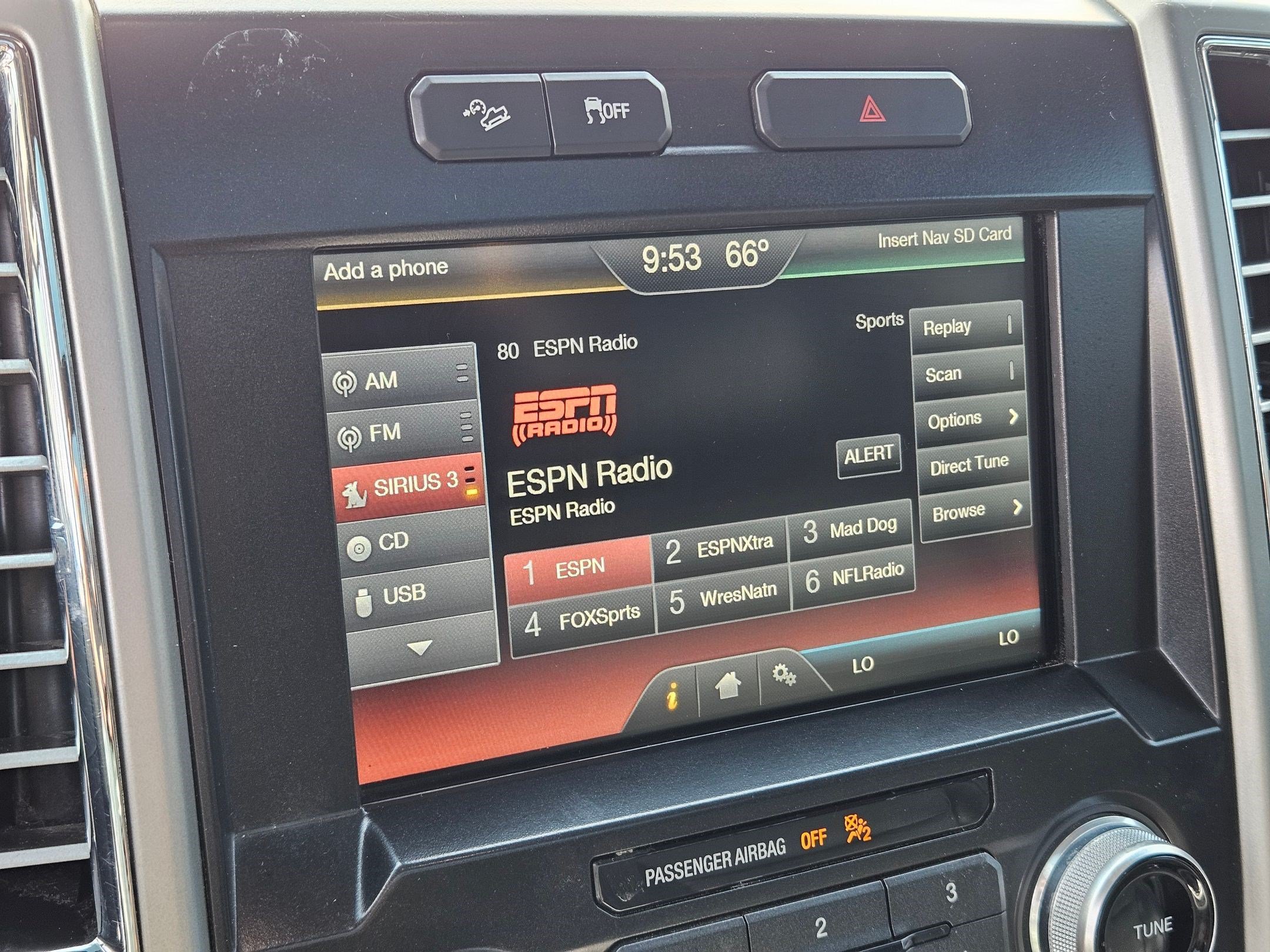 Used 2015 Magnetic Metallic Ford Lariat image 23