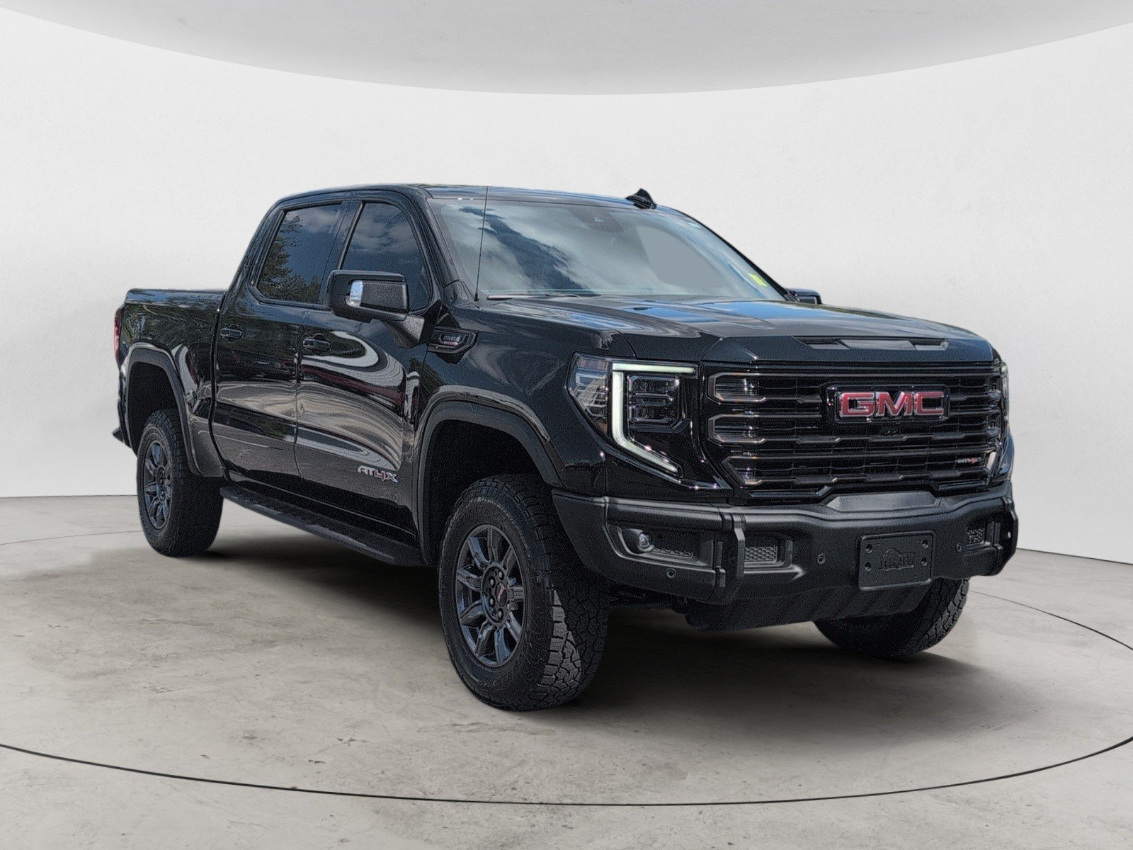 Used 2025 Onyx Black GMC AT4X image 2